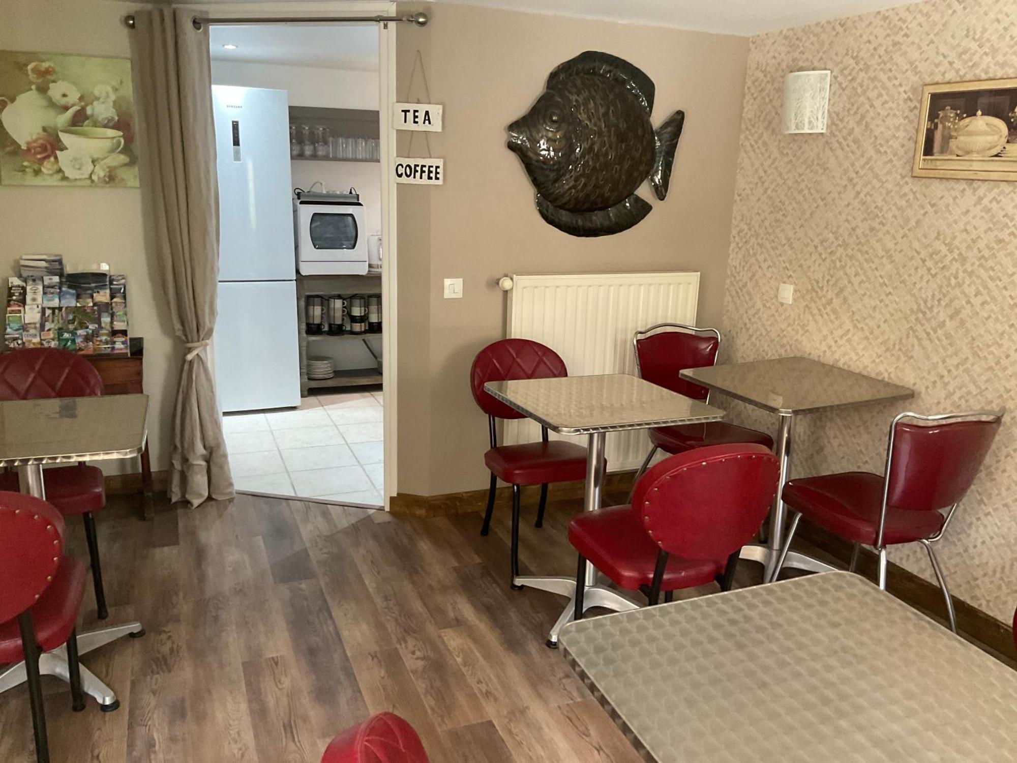 Chambres D'Hotes De L'Ancienne Auberge Thaon Eksteriør bilde
